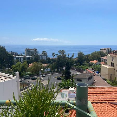 Angie'S Apartment Funchal  Exteriör bild